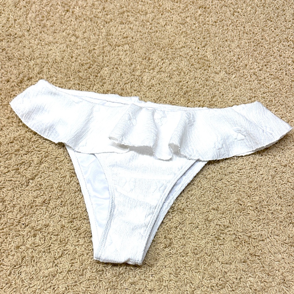 Ladies daisy white ruffle bathing suit bottom